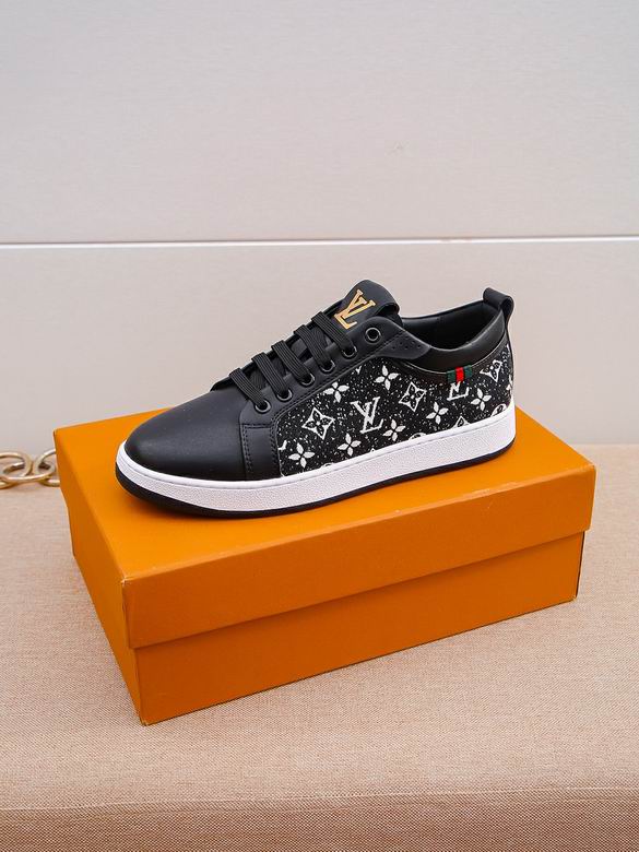 men LV shoes-126